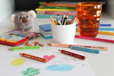 Трикутні кольорові олівці - Trio товсті короткі - упаковка з 12 шт. , 12 шт. у коротких картонних футлярах