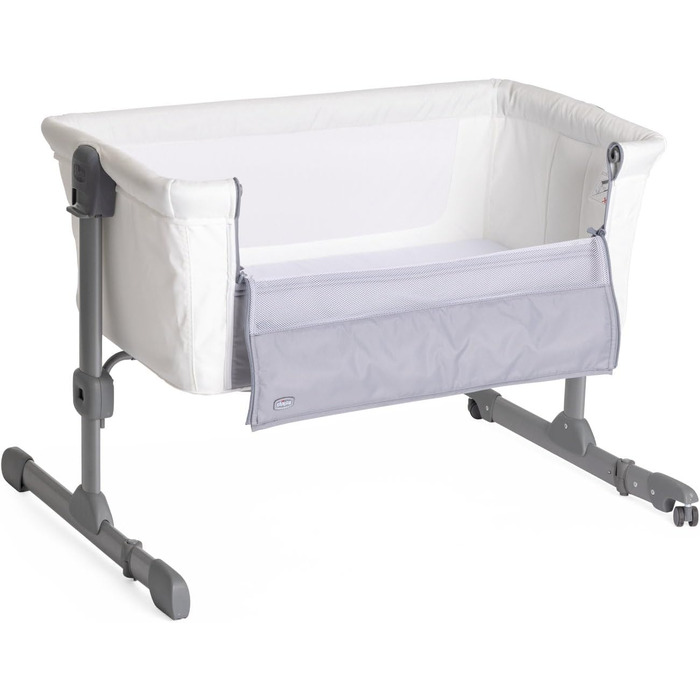 Дитяче ліжечко Chicco Next2Me Essential для новонароджених, приліжкове ліжечко, сумісне з різними ліжками, регульована висота, гарна циркуляція повітря, матрац і сумка в комплекті, 0-6 місяців, біле
