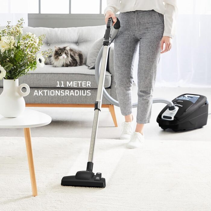 Пилосос з мішком Двигун Effitech 75 дБ (А) Ємність 4,5 л Потужність 750 Вт Чорний будинок Single, 7755 Silence Force Allergy