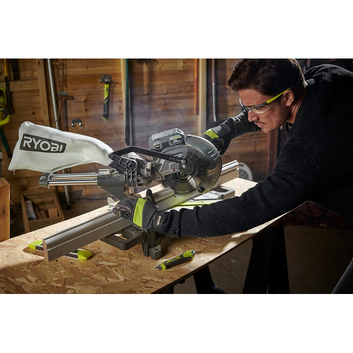 Акумуляторна торцювальна пила RYOBI 18 В ONE RMS18190-0 (діаметр пиляльного диска 190 мм, діаметр отвору 30 мм, кількість обертів