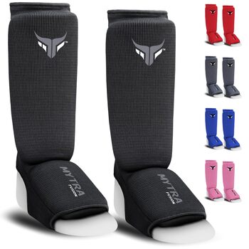 колір: чорний