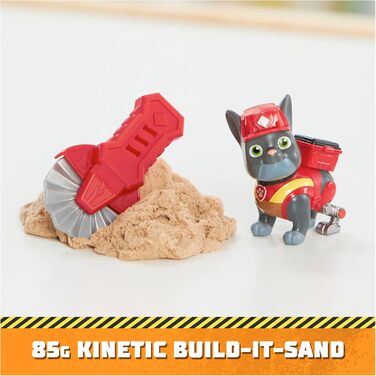 Набір фігурок з Чарджером та Вілером, 2 конструктори та 85г Kinetic Sand Build-it-Sand, іграшка для дітей від 3 років