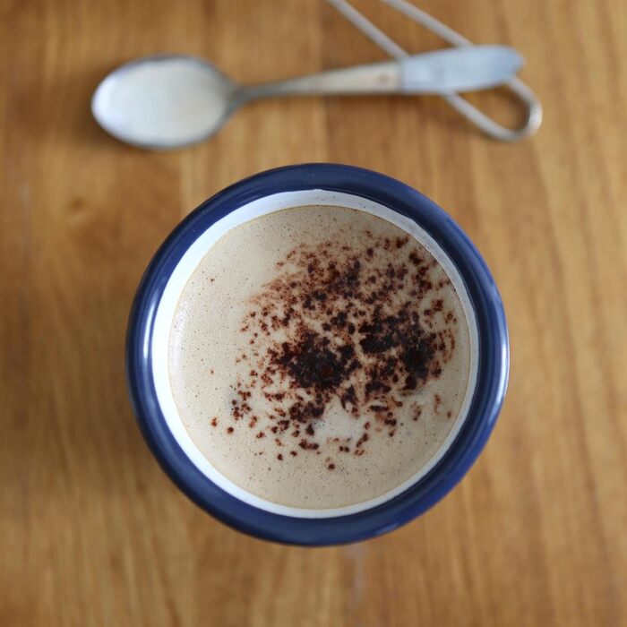 Аргоновий посуд 6 x 300 мл Білі емальовані кружки - Сині - Багаторазові бляшані кружки з нержавіючої сталі для кемпінгу, подорожей, пиття, кави, дитячі склянки