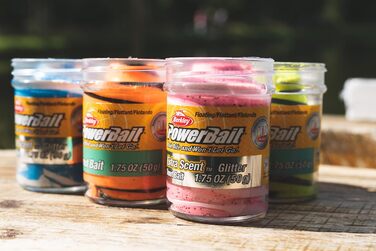 Сезонний набір Berkley PowerBait Trout Dough, 4 кольори та смаки для цілорічного лову форелі, ароматизована, пластична наживка, підходить для всіх рівнів майстерності (весна).