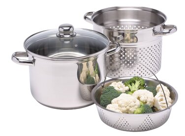 Каструля для пасти KitchenCraft World of Flavours з дуршлагом та паровою корзиною для овочів у подарунковій коробці, нержавіюча сталь, під індукцію, 4 л