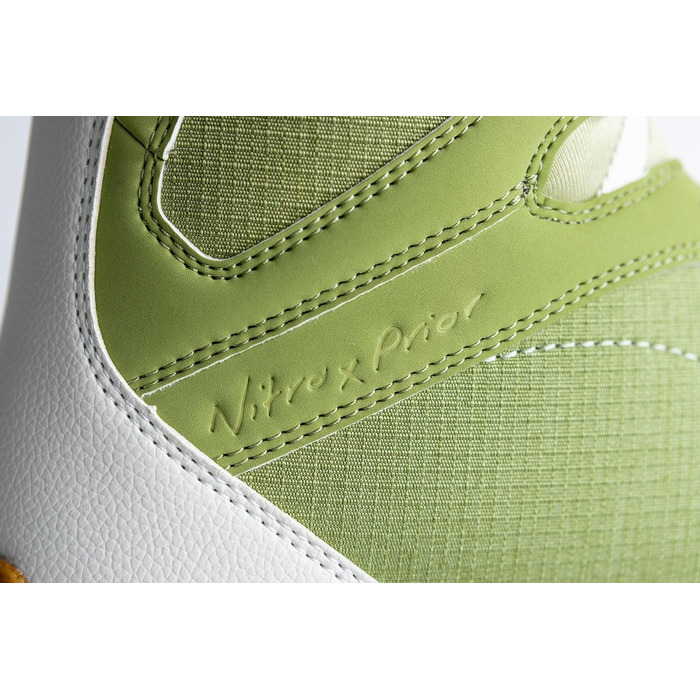 Сноубордні черевики Nitro Damen Monarch TLS, 24 дюйми, з можливістю вибору кольору Christy Prior.