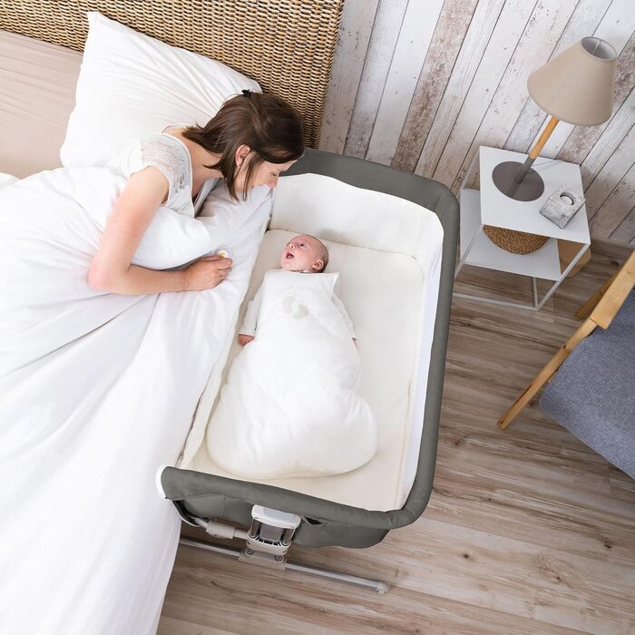 В-1 суміжне спляче ліжко та колиска, 0-6 місяців (0-9 кг), регульоване суміжне спляче ліжко, 5 рівнів висоти, великий м&39який матрац, сітчасті боковини, складні боковини, тонований графіт, 2-