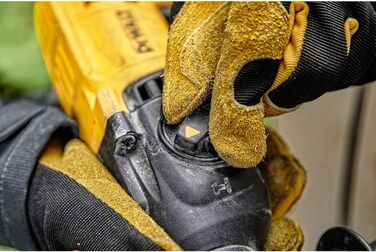 Комбінований перфоратор DEWALT SDS-plus (26 мм) D25133K (800 Вт, макс. енергія одного удару 2,6 Дж, електропневматичний ударний ме