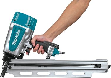 Цвяходер Makita AN924 каркасний 90 мм