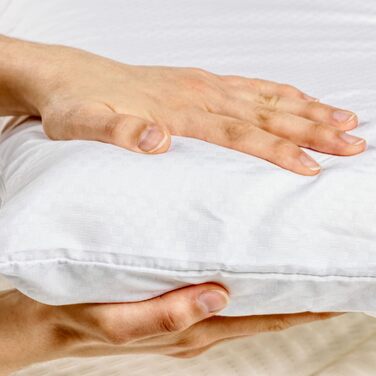 Ергономічна в&39язкопружна подушка з подвійним регульованим чохлом та серцевиною з піни з ефектом пам&39яті для сну на боці або спині.