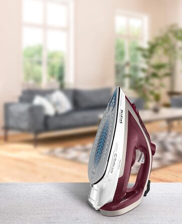 Парова праска Tefal FV6810 Ultragliss Plus 2800 Вт Вихід пари 250 г / хв. Підошва 50 г/хв. Потужність подачі пари Екорежим Підошва