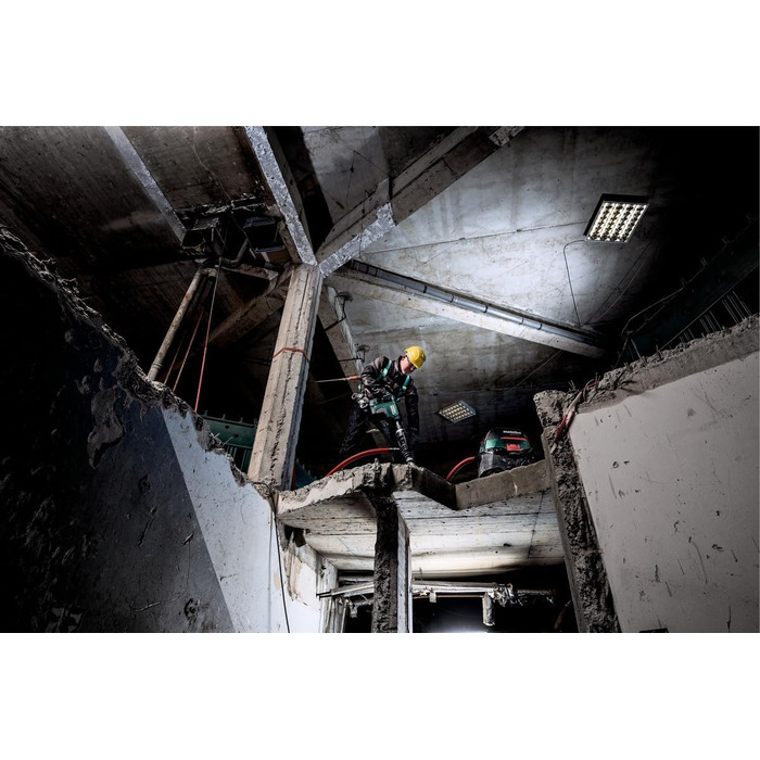 Комбінований відбійний молоток Metabo KHEV 11-52 BL (600767500) у пластиковому корпусі, макс. Енергія одиночного удару (EPTA) 18,8