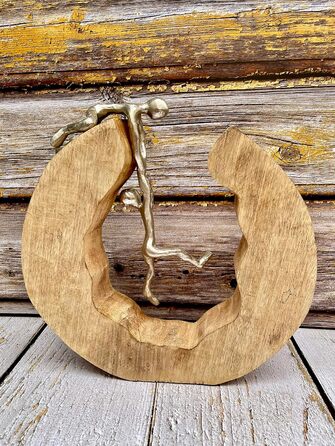 Скульптура "Командна робота" (30 см) — Срібло, Манго Дерево, Алюміній