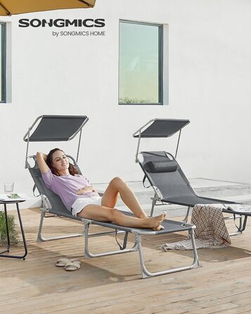 Шезлонг SONGMICS, розкладний крісло-реклайнер, 193 x 53 x 29 см, витримує до 150 кг, сонцезахисний козирок, підголівник, регульована спинка, для саду, басейну, патіо, темно-сірий GCB19UV1 темно-сіра подушка не входить до комплекту