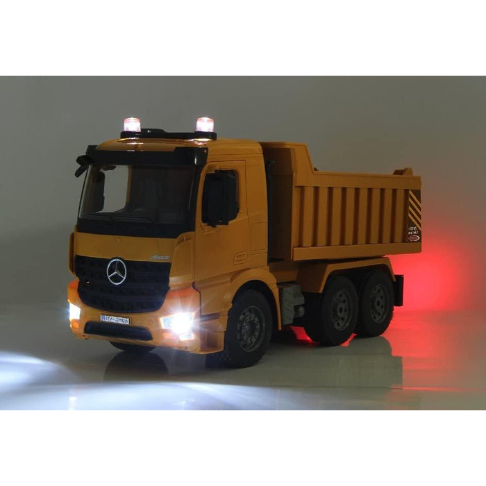Позашляховик-самоскид Mercedes-Benz Arocs 2,4 ГГц - Кузов підіймається/опускається, реалістичний звук двигуна, клаксон, звук попередження про рух заднім ходом, повний привід, жовті світлодіодні сигнальні вогні, програмовані функції, 404940 -