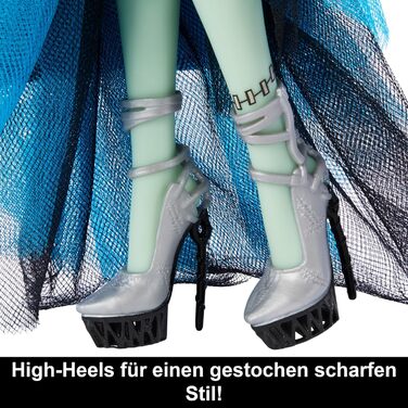 Лялька Monster High Stitched in Style Френкі Штайн - Гуль з детальним виглядом, видимими швами, спідницею з рюшами та туфлями на шпильках у техніці печворк, для шанувальників та колекціонерів, HRL66