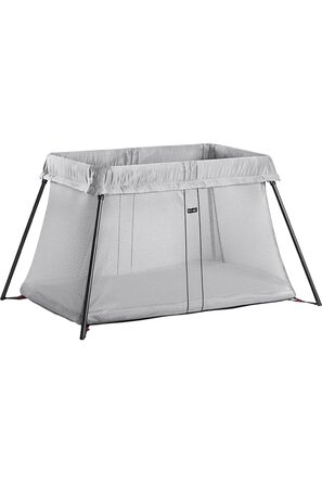 Дорожнє ліжечко BabyBjrn Light, сріблясте
