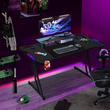 Ігровий стіл зі світлодіодним підсвічуванням, ігровий стіл 140 x 60 см, ігровий стіл для ПК з вуглецевим волокном, ігровий стіл зі світлодіодною Z-подібною рамкою, комп&39ютерний стіл для геймерів з гачком для навушників та тримачем для напоїв