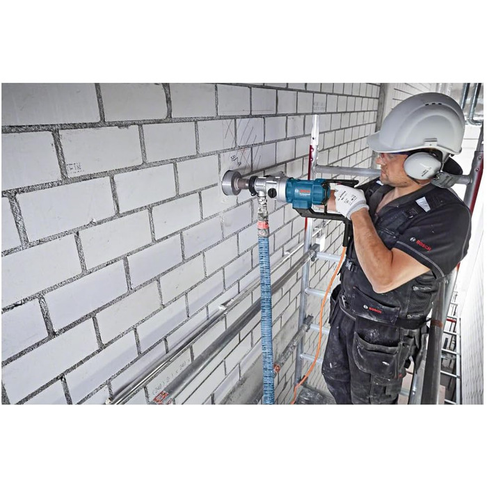 Професійний алмазний дриль для мокрого свердління Bosch GDB 180 WE (5,2 кг, потужність 2000 Вт, 230 В, діапазон свердління 180 мм,