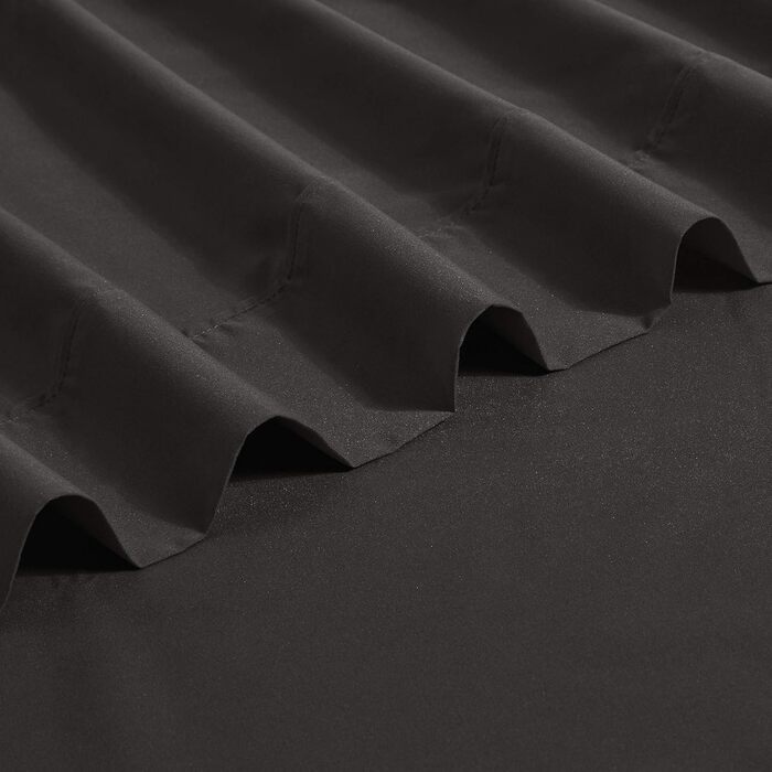 Простирадло з мікрофібри Storeo Basics, 275 x 275 см, чорне, однотонне 275 x 275 см чорного кольору