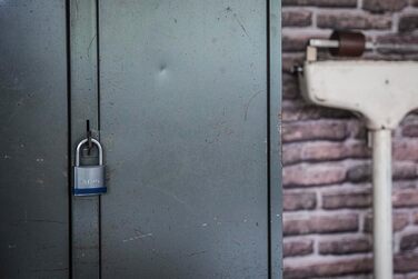 Замок навісний Silver Rock 5/40 з масивного цинку - набір 2 шт. - з силіконовою захисною рамкою - для підвалів та ін. - рівень безпеки ABUS 5 - Синьо-сріблястий набір, 40 мм, стандартна дужка