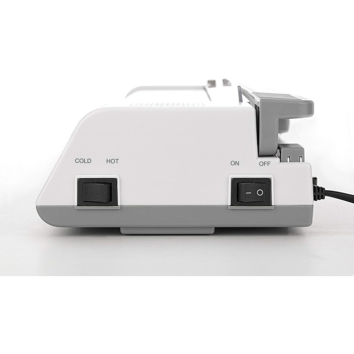 Ламінатор Peach 4-в-1 A3, включаючи закруглювач кутів, різак, ламінуючі пакети - ABS - Готовий до використання через 3-5 хвилин - 2x125 мкм - 250 мм/хв - Гарячий та холодний ламінатор - PBP420 Багатофункціональний важільний різак A3, закруглювач кутів та 