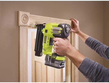 Літій-іонний акумуляторний цвяходер Ryobi P320 Airstrike 18 Volt One (акумулятор не входить до комплекту, тільки електроінструмент