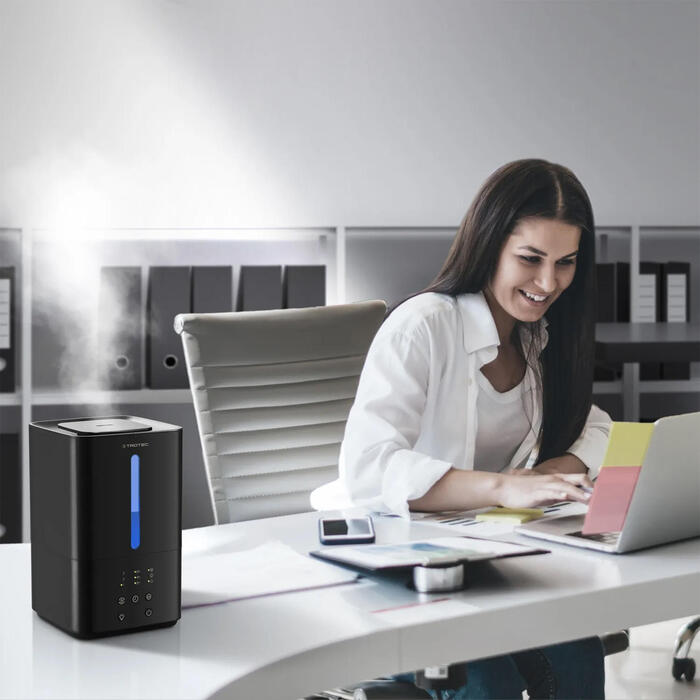 Зволожувач повітря ультразвуковий Trotec B 4 E Black (1160000053)