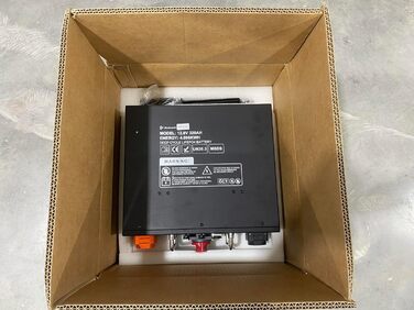 Підсидільний LiFePO4 акумулятор, сертифікований ECE R10 з вбудованою системою BMS 250A із захистом від низьких температур, 12 000 циклів та 10-річним терміном служби, для караванів, сонячних систем, накопичувачів енергії, 12V 320AH акумулятор для автофург