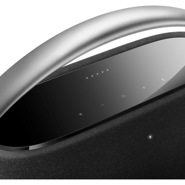 Колонка Harman Kardon Go Play 3 чорного кольору - портативна колонка з 8-годинним акумулятором і потужним басом чорного кольору