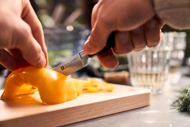 Набір ножів ZWILLING Four Star Traveller Set/Knife Set із 7 предметів для кемпінгу, набір із 3 ножів, обробна дошка, ніж офіціанта, ножиці та сумка для перенесення