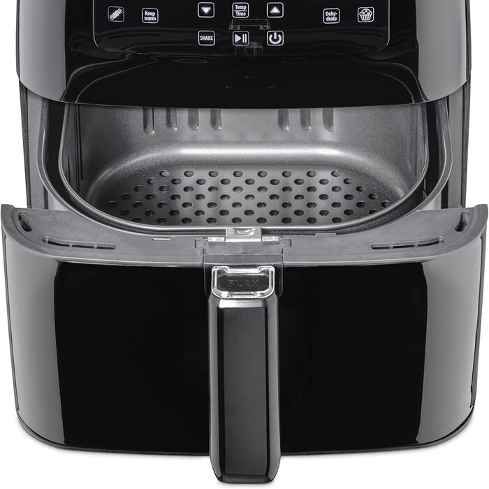 Велика фритюрниця з об'ємом кошика 6 л, 12 автоматичними програмами, сенсорним керуванням, таймером від 1 до 60 хвилин, знімним кошиком для смаження (можна мити в посудомийній машині), 600 XL -