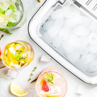 Автоматична машина для приготування кубиків льоду Duronic ICM12 BK 8 кубиків льоду за 6-8 хв Резервуар для води 1 л До 12 кг за 24 години Тихий компресор до 54 дБ Льодогенератор 120 Вт 1 кг льодогенератора