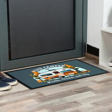 Килимок для кемпінгу True Statements Camp Here з персоналізованим текстом на ваш смак - для використання в приміщенні та на вулиці - подарунок для любителів кемпінгу, сімей, мандрівників, друзів-кемпінгів, днів народження (35 x 50 см) 35 x 50 см (прямокут