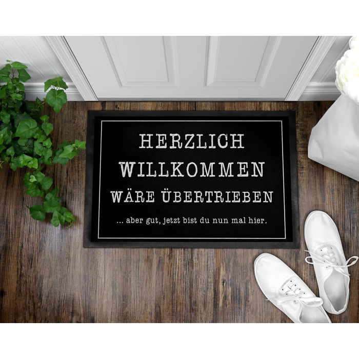Кумедний килимок OM3 з написом Ласкаво просимо було б перебільшенням, але гаразд. - нековзний та миється - 60x40 см