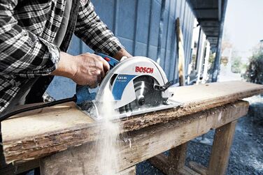 Циркулярна пила Bosch Professional GKS 85 (у комплекті з пиляльним диском для деревини , адаптером для видалення пилу, шестигранни