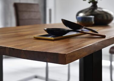 Обідній стіл SAM Esra, 120 x 80 см, масив акації, коньячного кольору, стіл з натуральним краєм та чорним металевим каркасом, обідній стіл зі стільницею з натуральним краєм 26 мм, справжній натуральний край, 120 x 80 см, коньячний/чорний