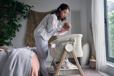 Ліжечко-тумбочка Mamas & Papas Lua, знімний кошик, відкидні боковини, матрац у комплекті, 0-6 місяців, колір бежевий