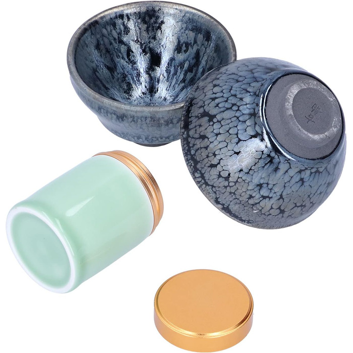 Елегантний керамічний чайний набір ручної роботи з 2 чашок та 1 скарбнички ідеальний вибір для поціновувачів чаю, як елемент декору або подарунок. Набір вирізняється витонченим, ручним виконанням.