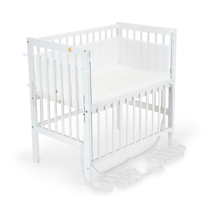 Дитяче ліжечко FabiMax Baby Bed Crib Flex з інноваційною бічною рейкою для пружинного ліжка, включаючи матрац та сітчастий бортик, масив бука білого кольору, матрац Air/білий білий