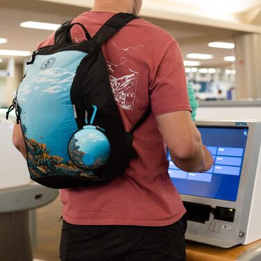 Дорожній футляр HYDAWAY для зберігання та захисту складних пляшок для води та стаканчиків для аеропортів, TSA, відпусток, сімейних, ділових, пригодницьких поїздок. Пляшки та стаканчики продаються окремо. Біскейн