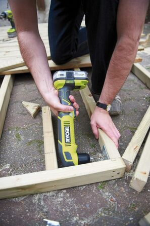 Акумуляторний дриль-шуруповерт Ryobi RAD1801M (без акумулятора зарядний пристрій, швидкозатискний патрон 10 мм, світлодіодне підсв