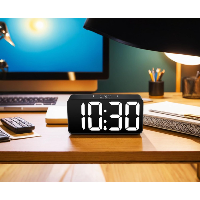 Цифровий світлодіодний будильник із портом заряджання USB, великим цифровим дисплеєм, регульованою яскравістю та гучністю, функцією повтору будильника, 12/24 години, живлення від мережі (чорно-білий)