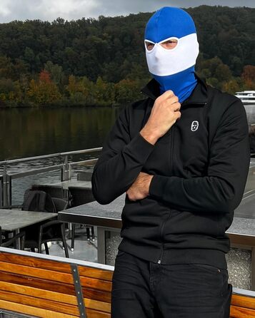 Балаклава PGWEAR у синьо-білу смужку Маска-балаклава-шапка Ультрас Хулігани