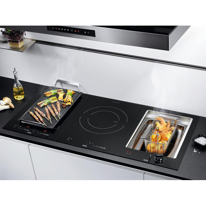 Сковорода AEG Plancha A9HL33 / для всіх типів варильних поверхонь / ідеальний розподіл тепла /, Чорна одинарна