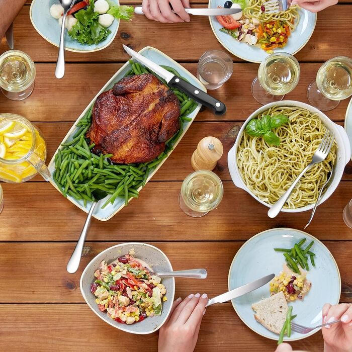 Предметний набір посуду для кемпінгу на 4 особи Набір столових приборів з виделками, ножами та ложками з нержавіючої сталі Портативні столові прибори для активного відпочинку, пікніків та барбекю. (Включає 4 чайні ложки) (Полегшена версія) Полегшена версі