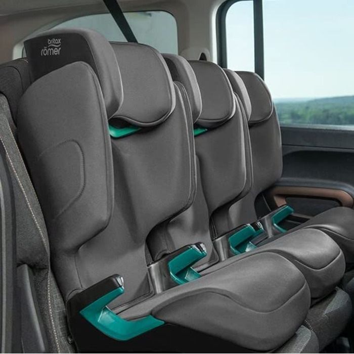 Дитяче автокрісло Britax Rmer ADVENTURE PLUS 2, для дітей зростом 100-150 см (i-Size), 3,5-12 років, Space Black