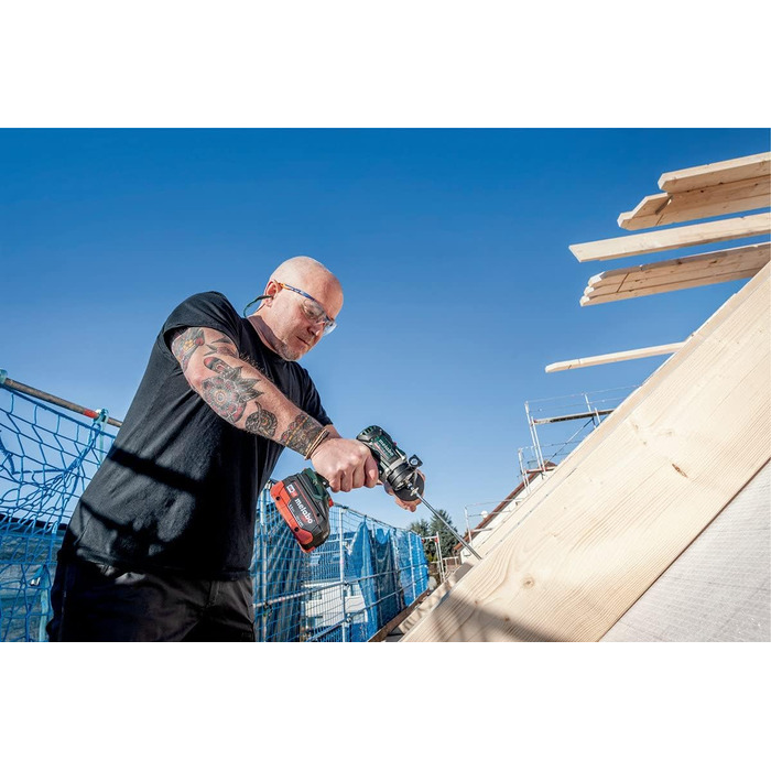 Акумуляторний дриль-шуруповерт 18В 2 шт. LiHD зарядний пристрій ASC 145 - пластиковий кейс 602359770, 18 LTX BL Q I