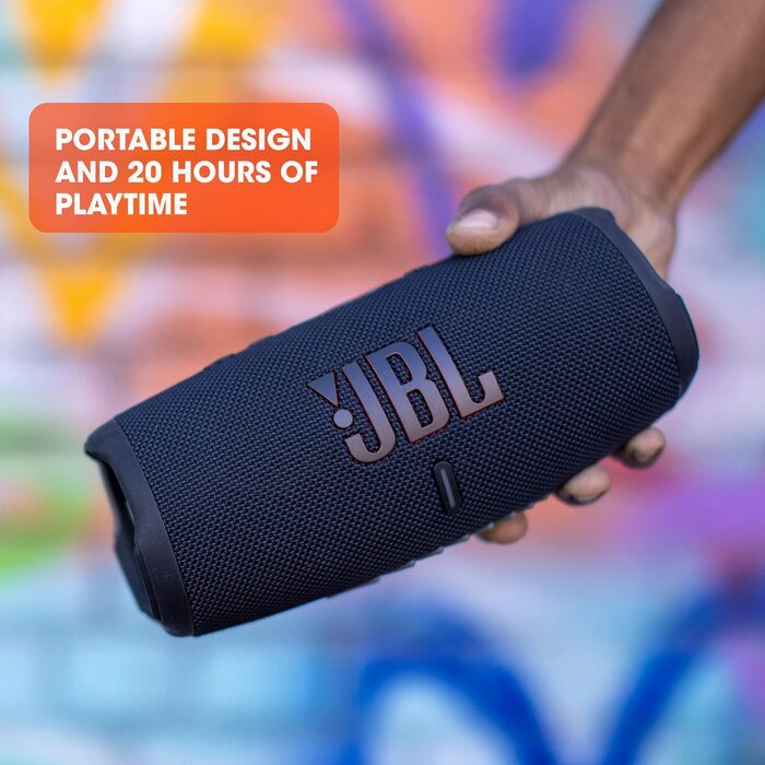 Колонка JBL Charge 5 білого кольору - Водонепроникний портативний бумбокс з інтегрованим банком живлення - Один заряд акумулятора