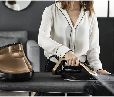 Парова прасувальна станція Tefal GV9820 Pro Express Vision Розумне світлодіодне підсвічування праски Потужний тиск 9 бар 180 г/хв.